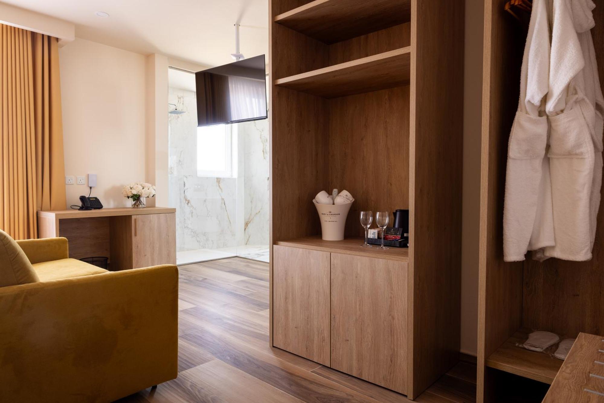 C'Est La Vie Boutik Swieqi Is-Swieqi 외부 사진